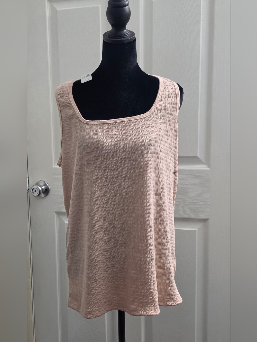 NWT Women's Sleeveless Textured Tank Top - Pale Pink Sz Xxl